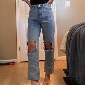 Pretty Little Thing, high-rise, straight leg jean